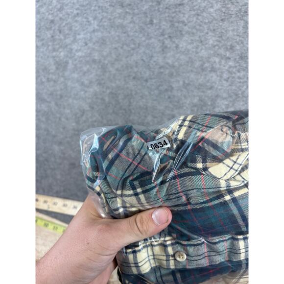 Vintage 90s LL Bean Rangely Flannel Plaid Button Down Shirt Mens L Work Casual - Picture 8 of 9